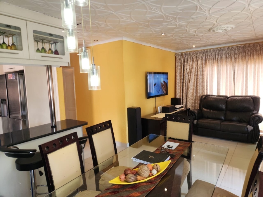3 Bedroom Property for Sale in Tlhabane West North West